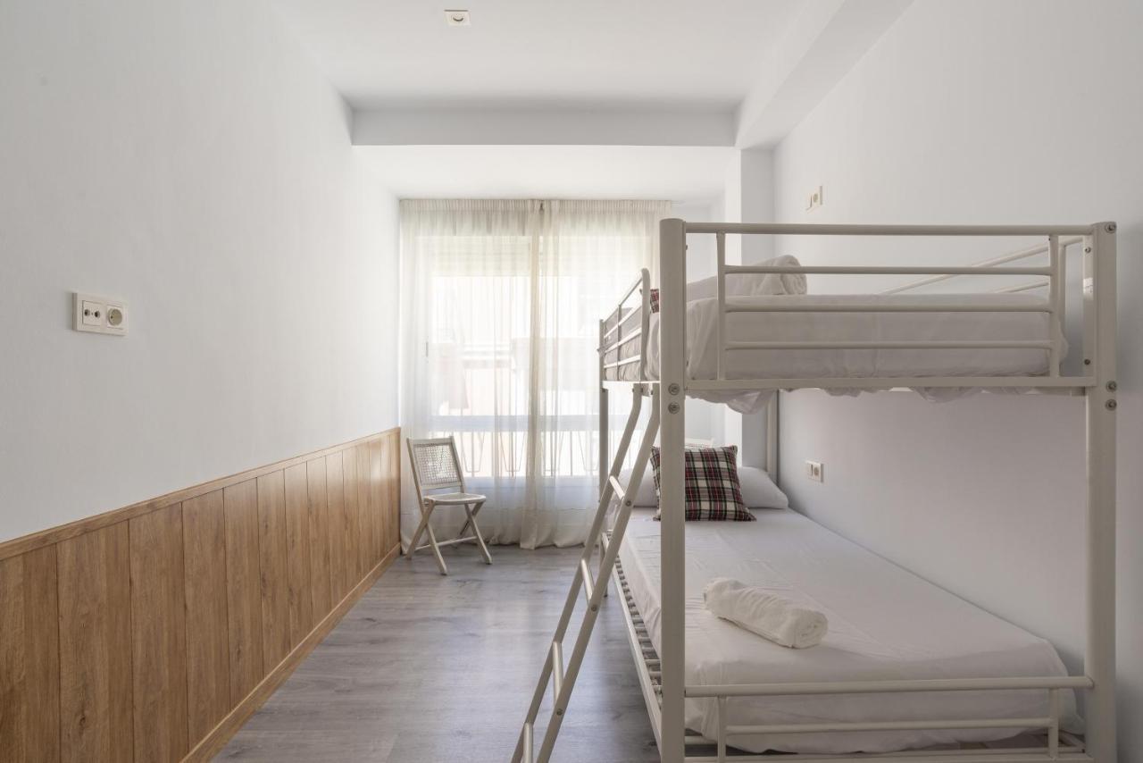 Soho Premium 4 Bedrooms Apartment Малага Екстер'єр фото